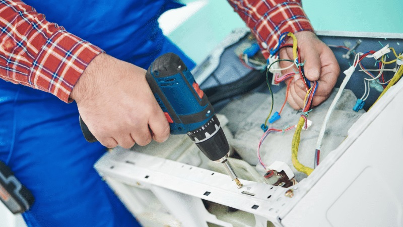 Gaziosmanpaşa Daylux Daylux çamaşır makinesi kart tamiri – Su almama arızası orijinal parça ile giderildi. - Teknik servis örneği